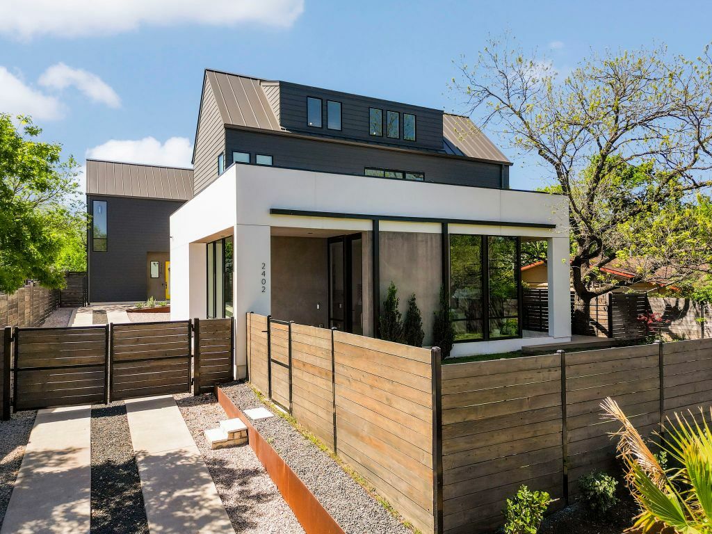 Property Photo:  2402 S 3rd Street  TX 78704 