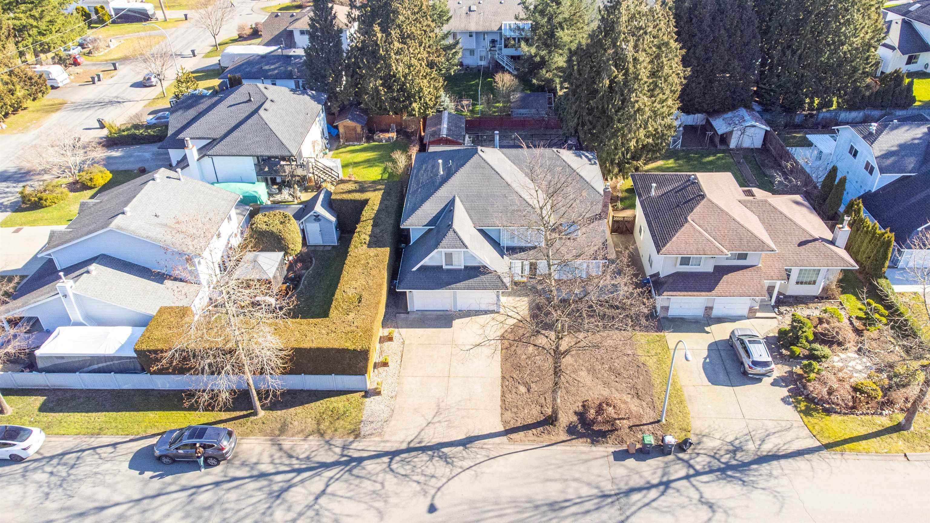 Photo de la propriété: 6072 133A Street BC V3X 2K5