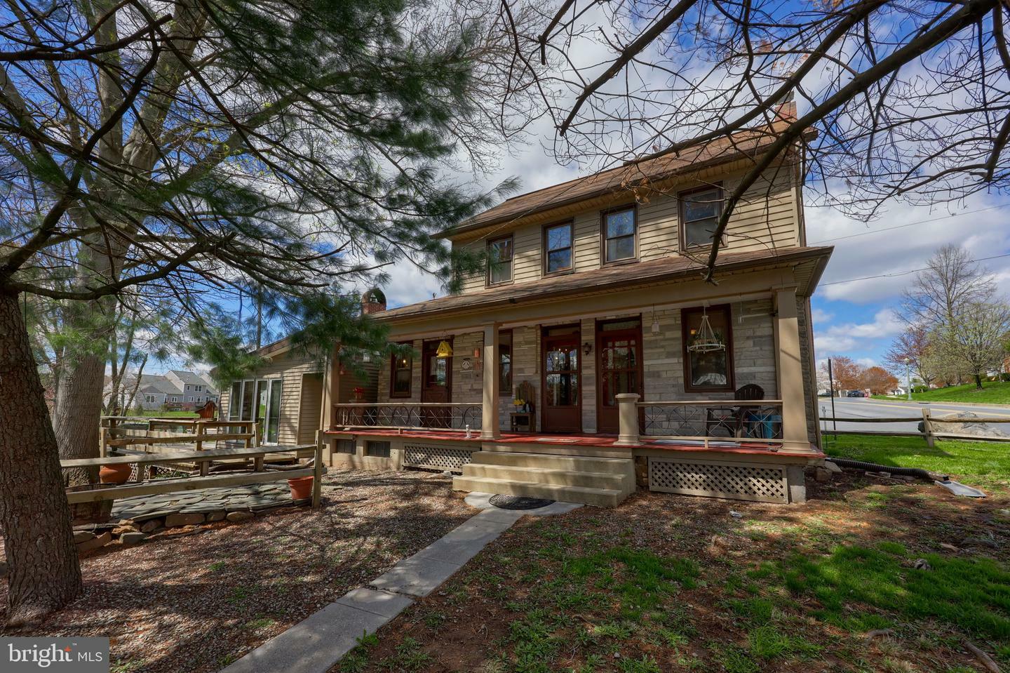 612 Radio Road  Elizabethtown PA 17022 photo