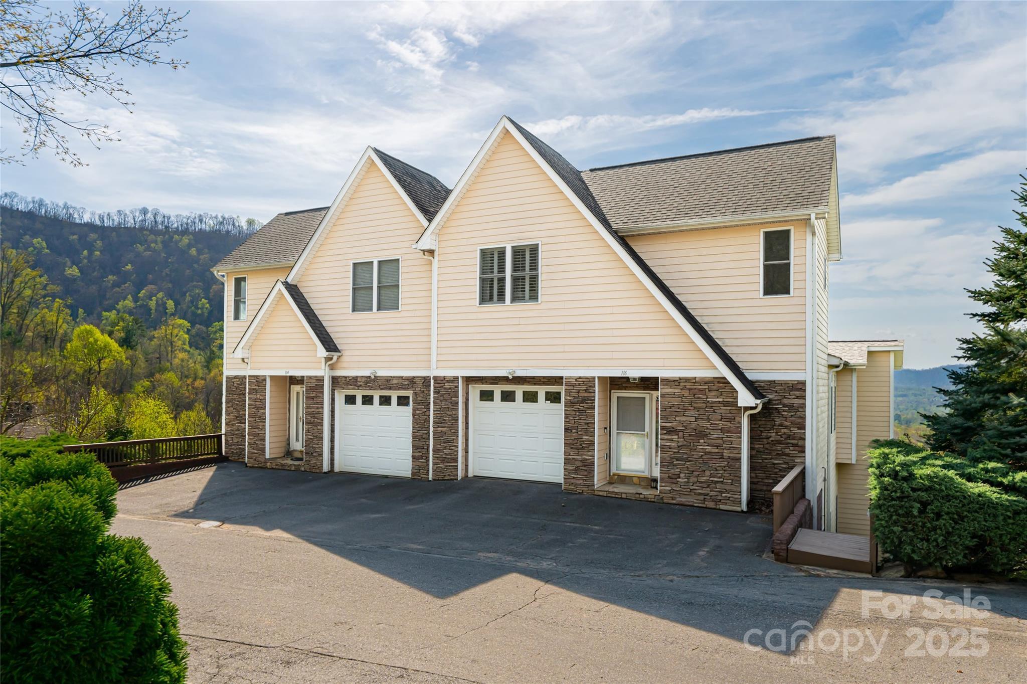 Property Photo:  116 Dalya Road  NC 28778 