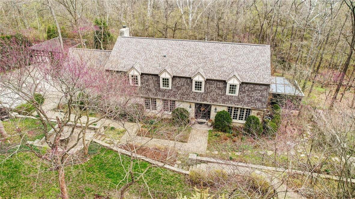 Property Photo: 7815 Stonehouse Court OH 45459