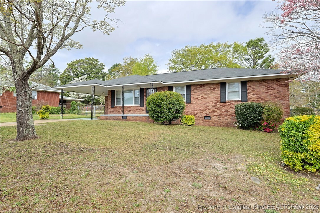 Property Photo: 520 Marion Court NC 28301