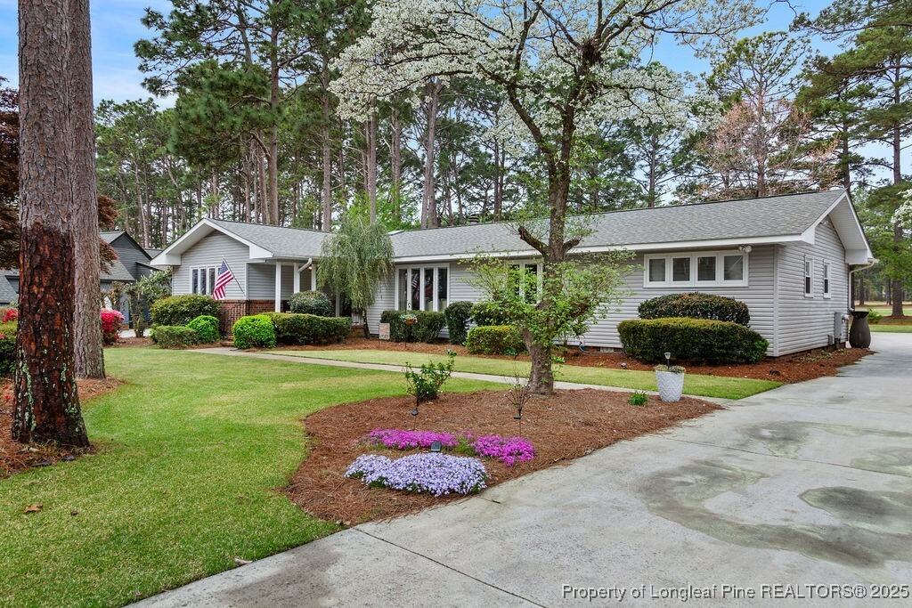 Property Photo: 2906 Bromwich Court NC 28306