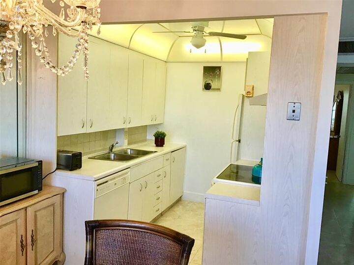 Property Photo: 4011 Exeter A 4011 FL 33434