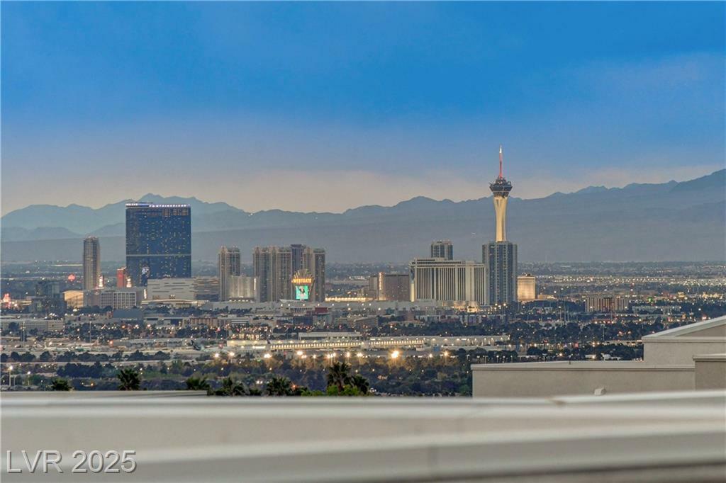 Property Photo:  746 Horizon Canyon Drive  NV 89052 