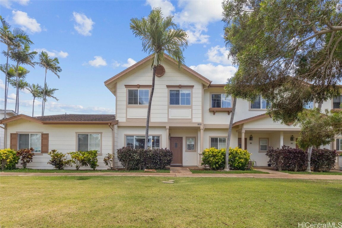 Property Photo: 91-1087 Kaimalie Street 2R2 HI 96706