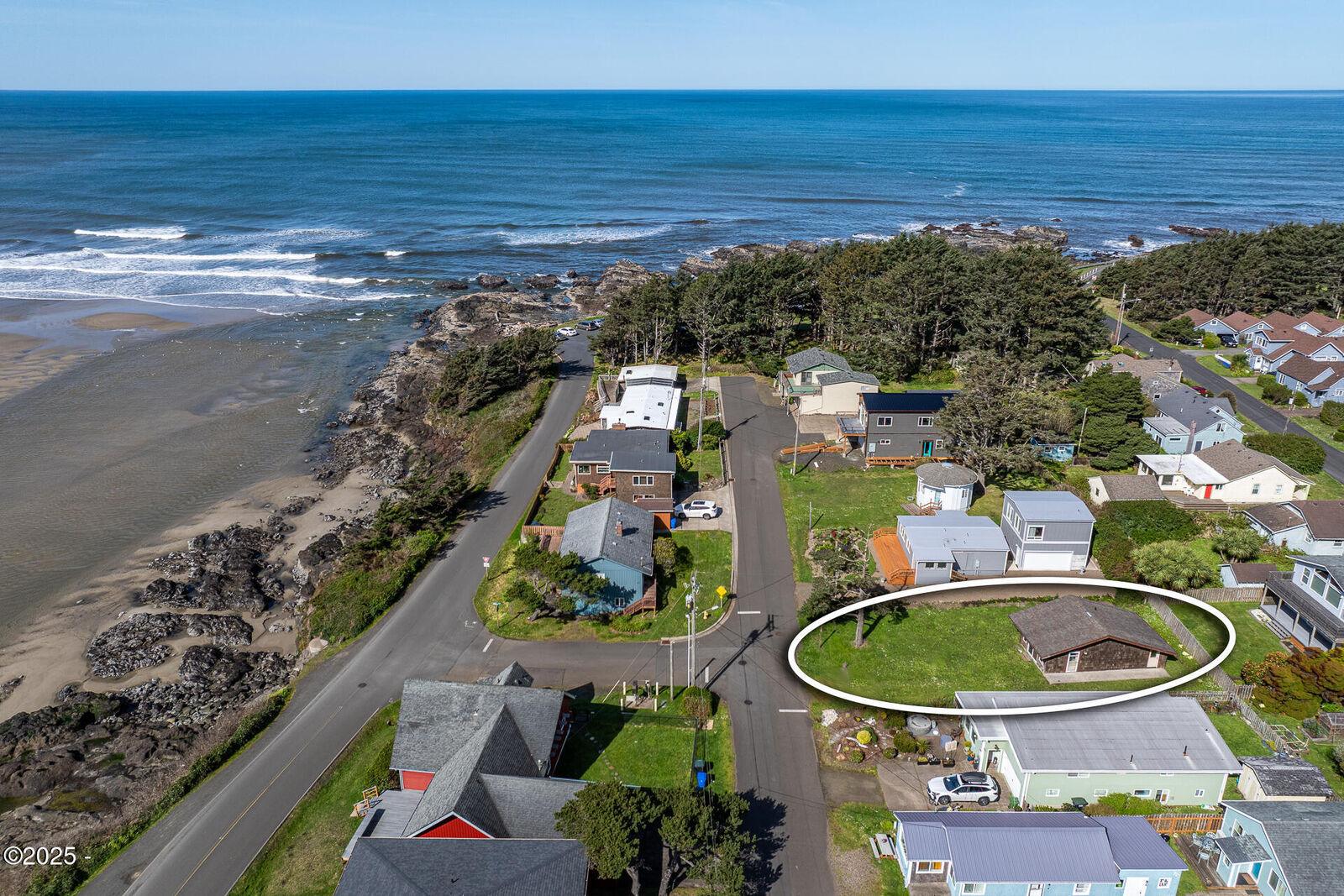 Property Photo:  343 W 1st Street  OR 97498 