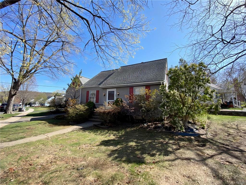 Property Photo: 903 Magnolia Road PA 18055