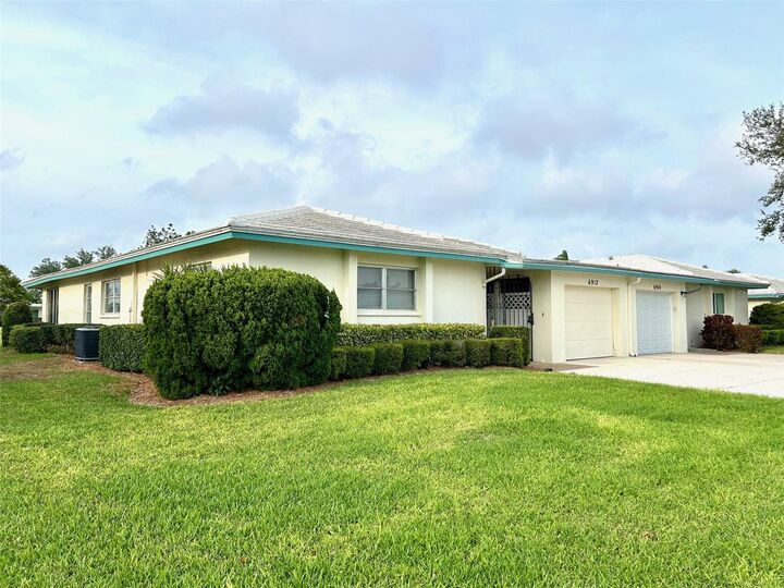 6912 10th Avenue W  Bradenton FL 34209 photo