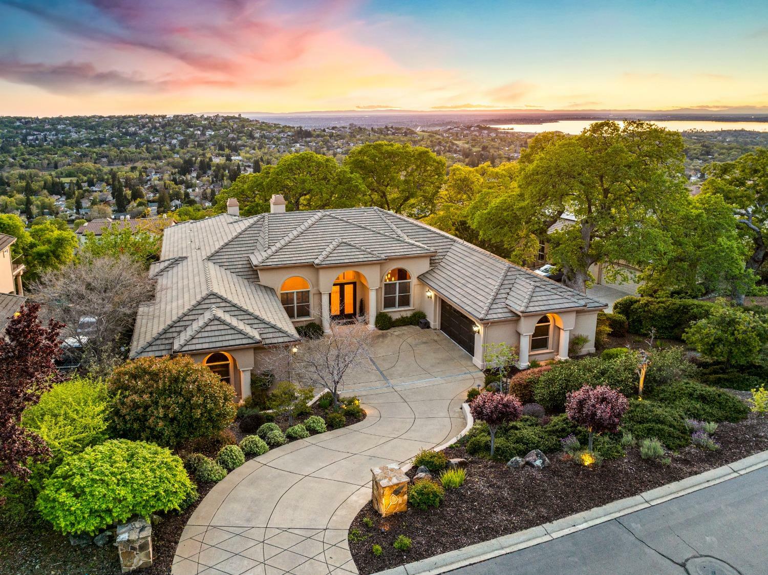 5520 Sur Mer Drive  El Dorado Hills CA 95762 photo