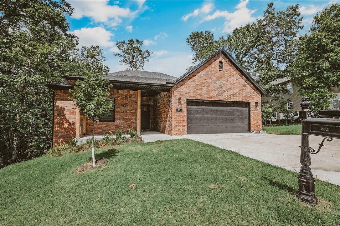 Property Photo:  20 Theale Lane  AR 72714 