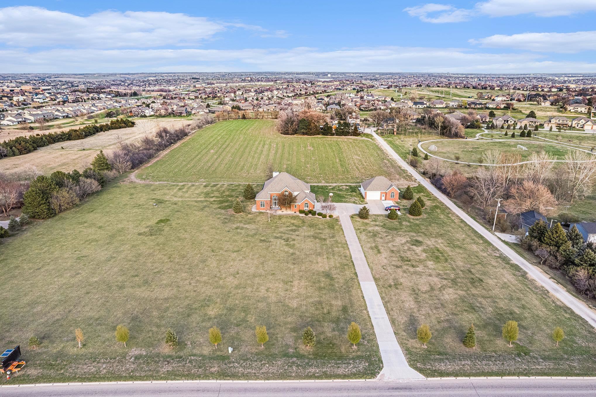 6445 N 168 Street  Omaha NE 68116 photo