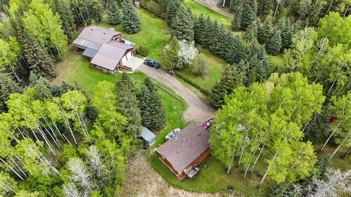 Property Photo:  50 A&B,  Owl Canyon Road 50 A&Ampb  AB T4T 2A1 