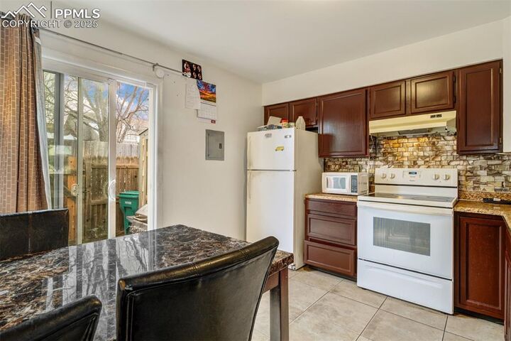 Property Photo: 40 Murray Heights Drive CO 80916