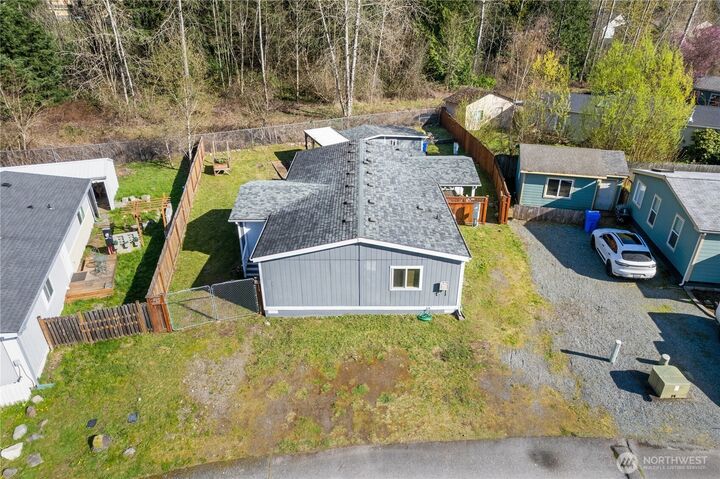 Property Photo:  18223  85th Avenue Ct E  WA 98375 