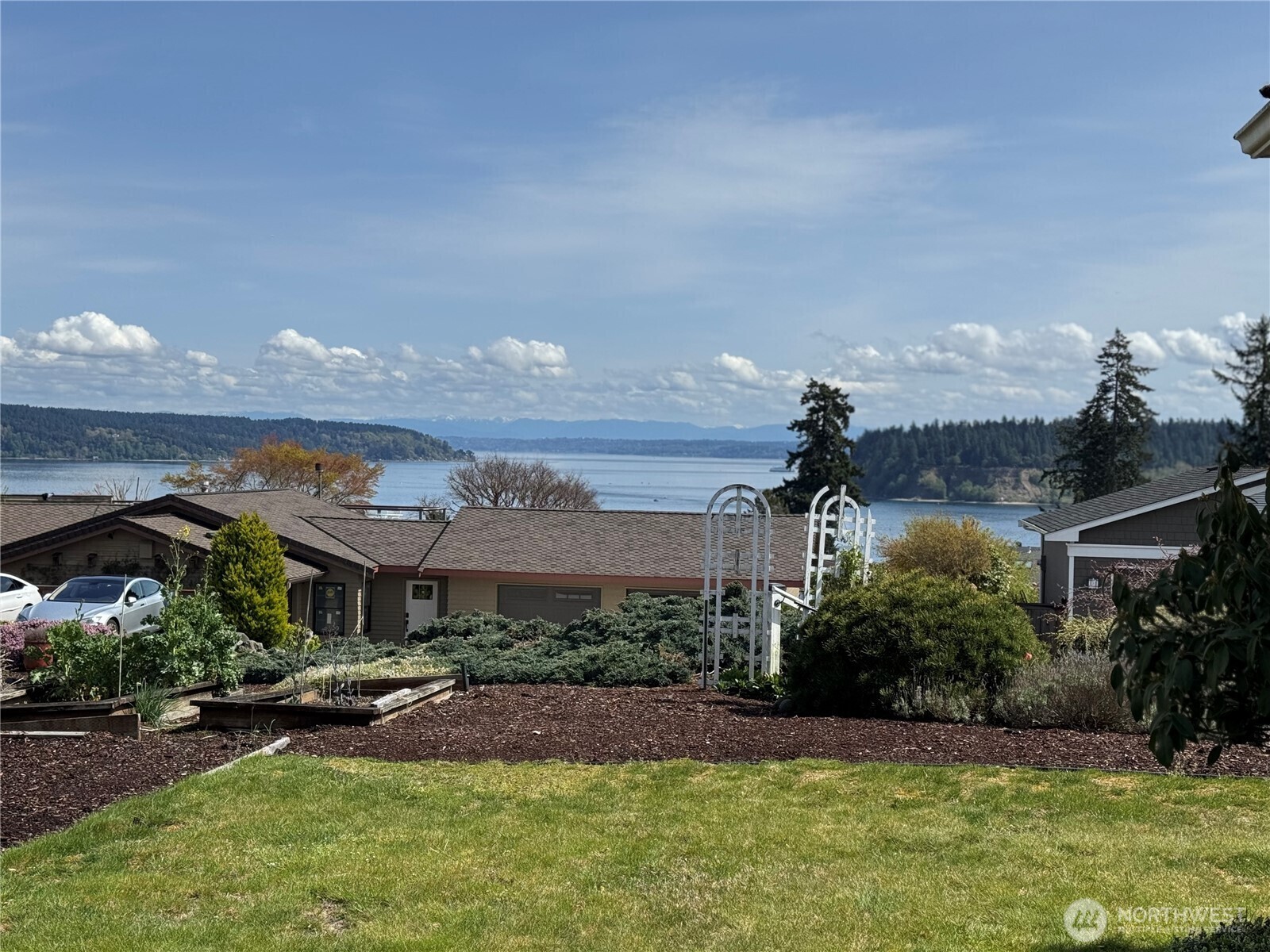 Property Photo:  6551 6553  Snug Harbor Lane  WA 98335 