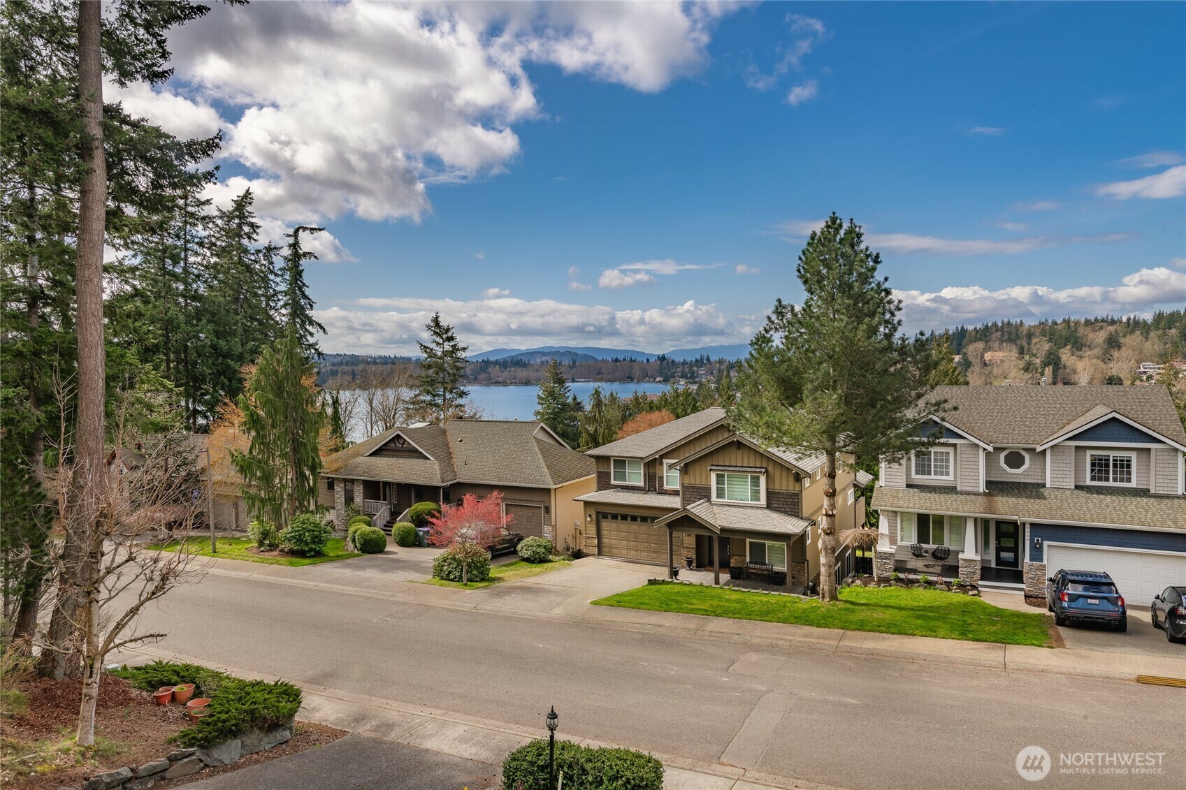 Property Photo: 2932 Huntington Street WA 98226