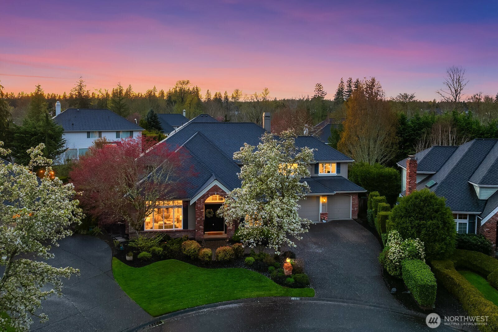 Property Photo: 2275 270th Court SE WA 98075