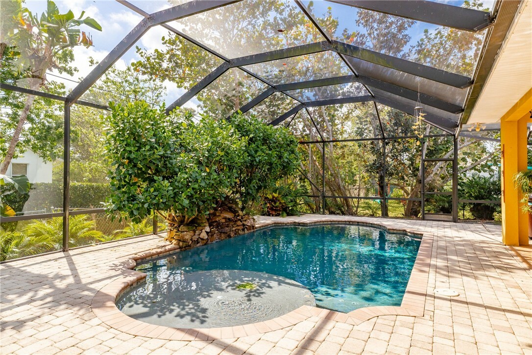 Property Photo: 449 Mark Street FL 32958