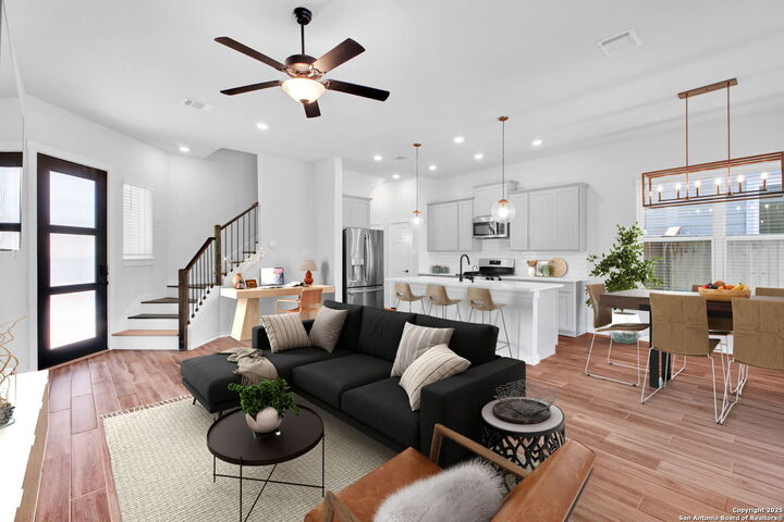 Property Photo:  5843 Whitby Rd 17  TX 78240 