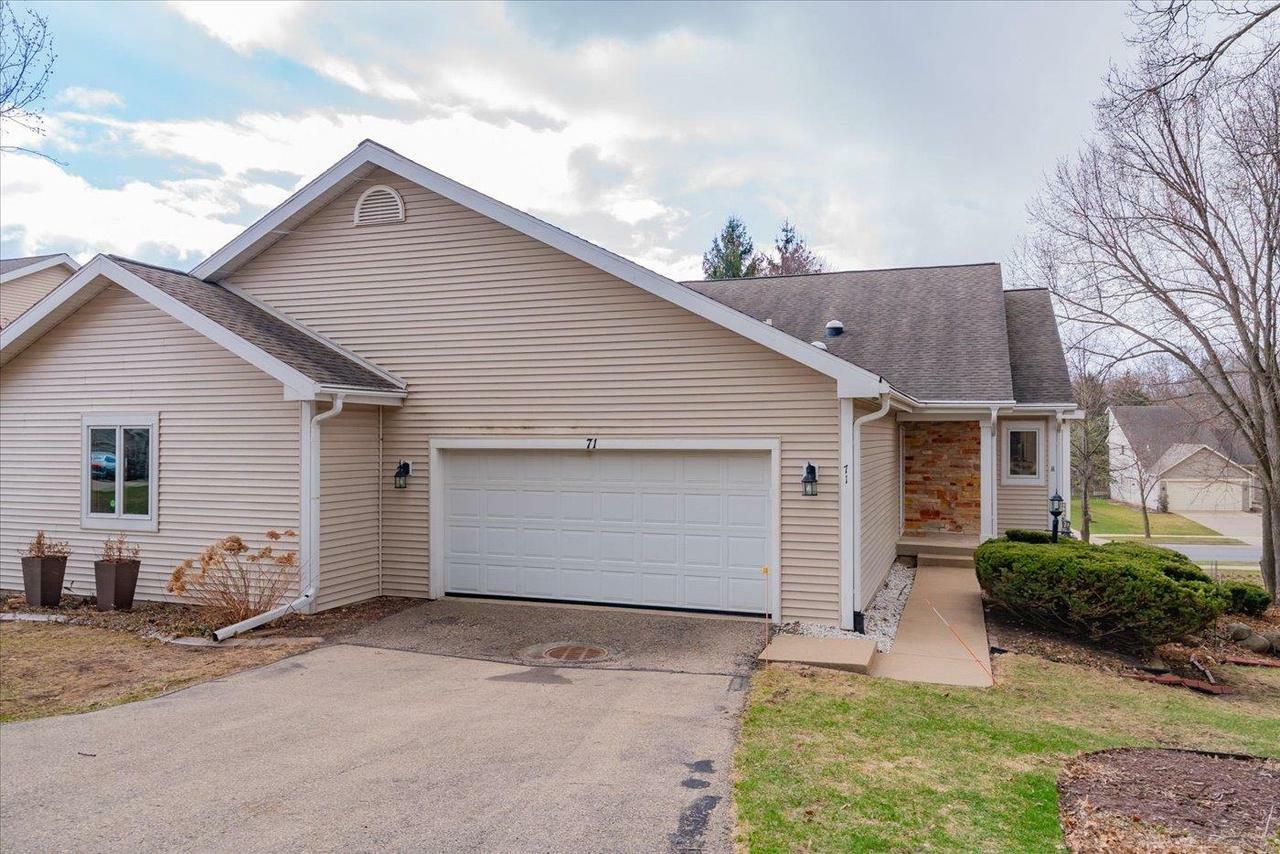 Property Photo: 71 Oak Grove Drive WI 53717
