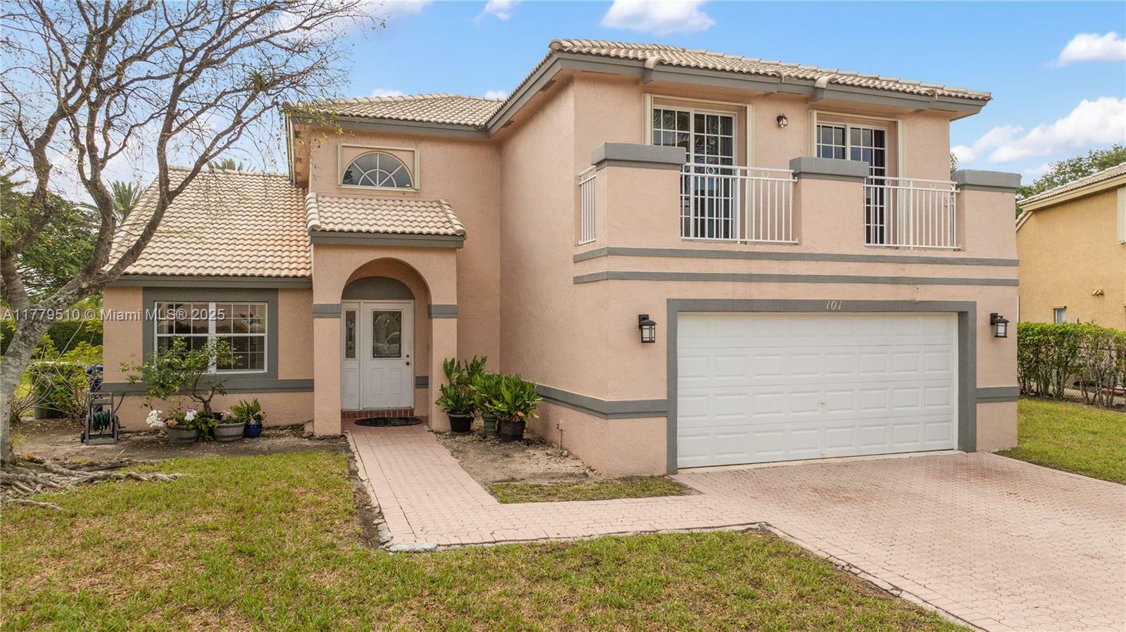 Property Photo: 101 NW 187th Ave FL 33029