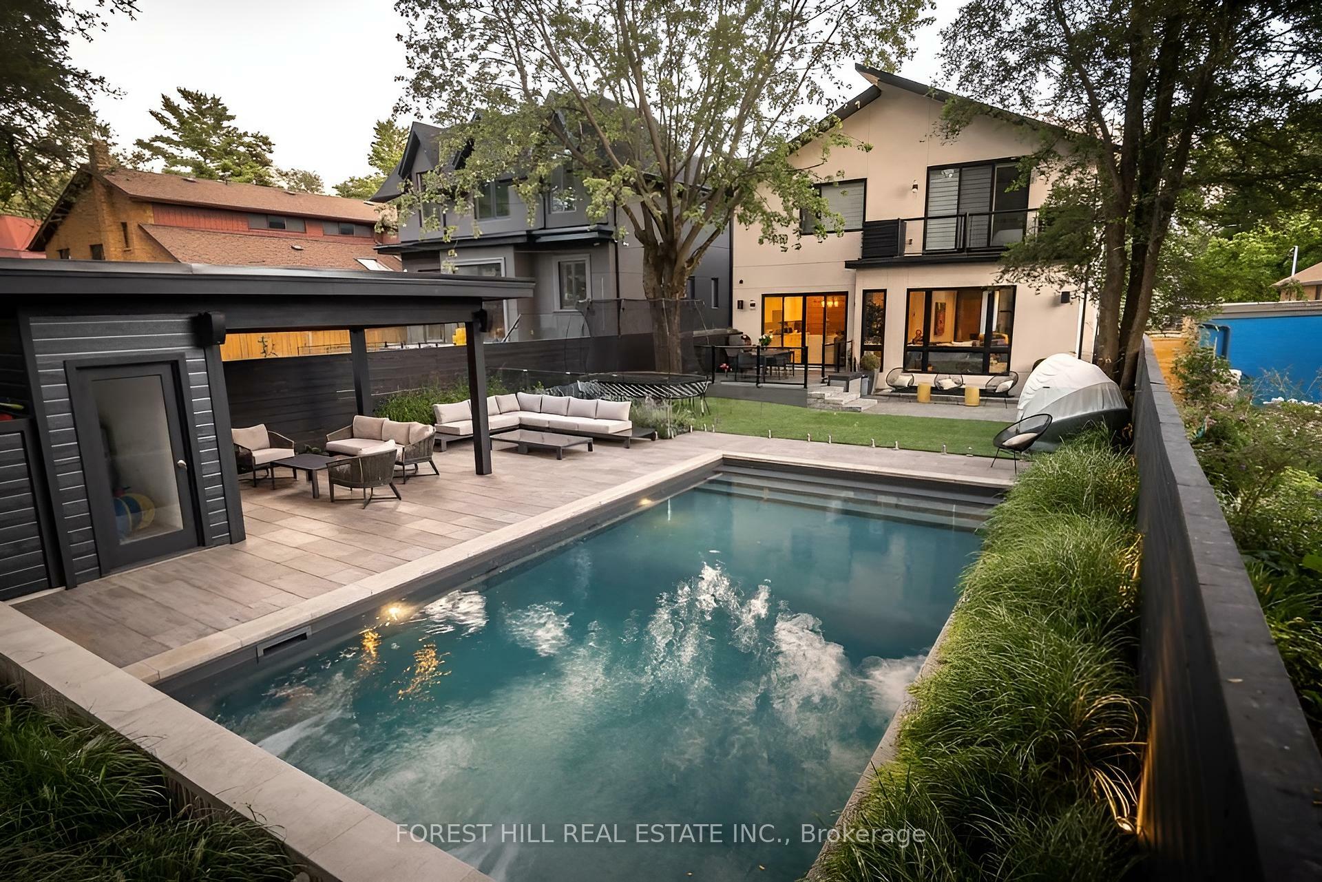 Property Photo: 8 Nora Road ON M9A 1C9