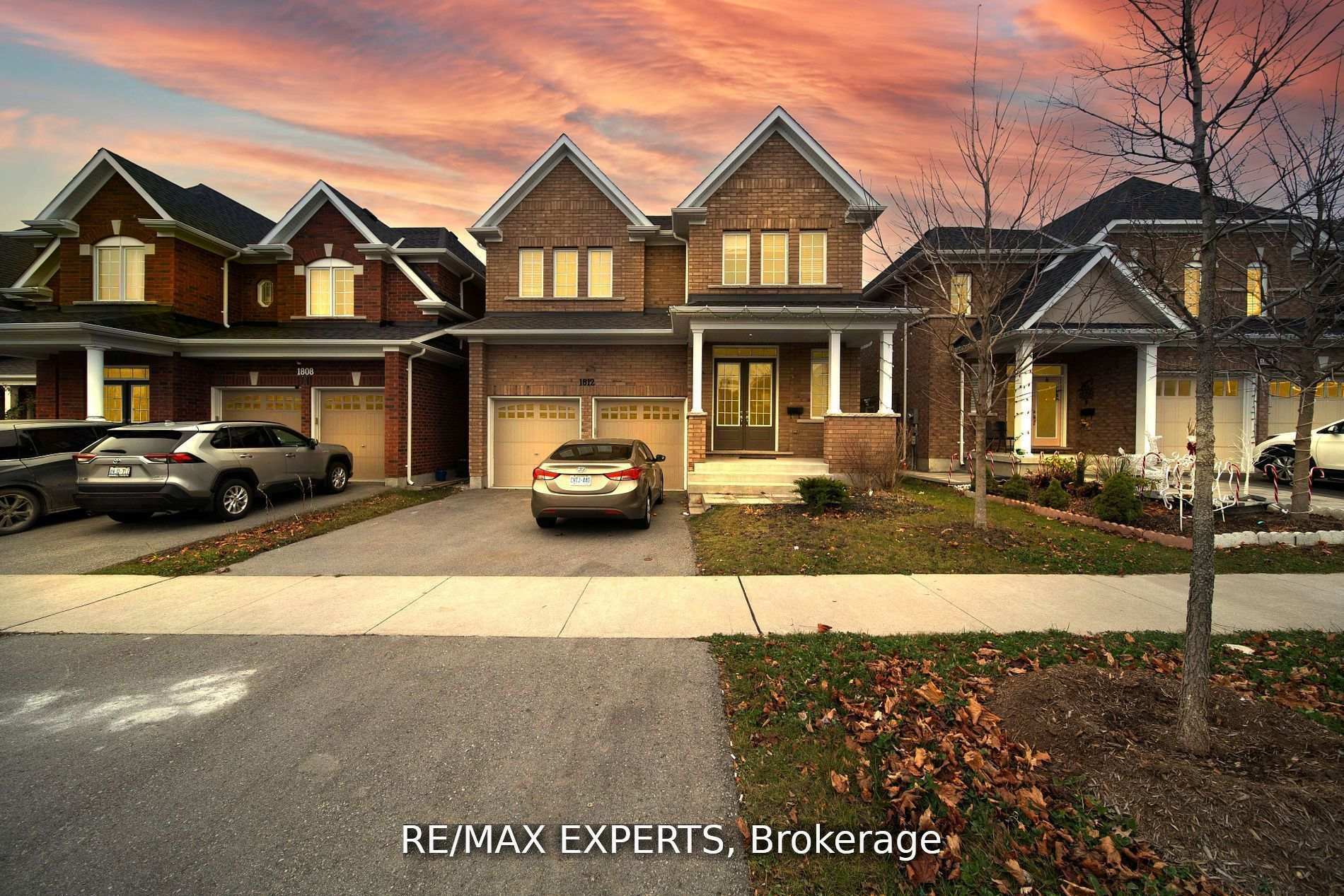Property Photo: 1812 Grandview Street N ON L1K 0Y2