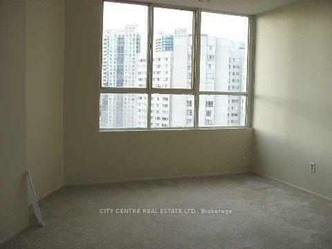 Property Photo:  3695 Kaneff Crescent Ph6  ON L5A 4B6 