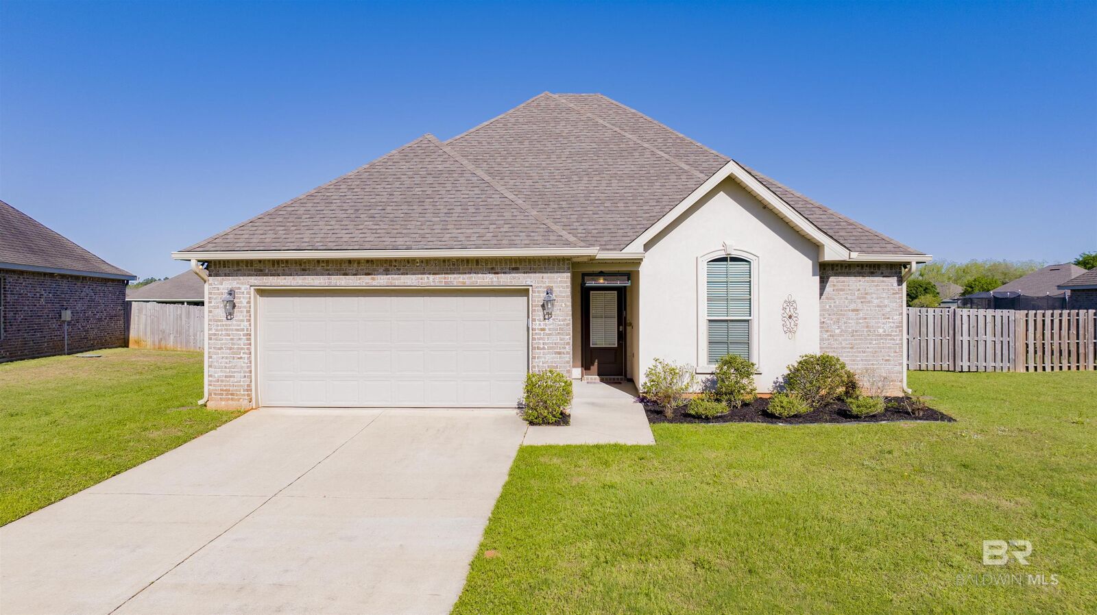 Property Photo:  21105 Zinfandel Lane  AL 36576 