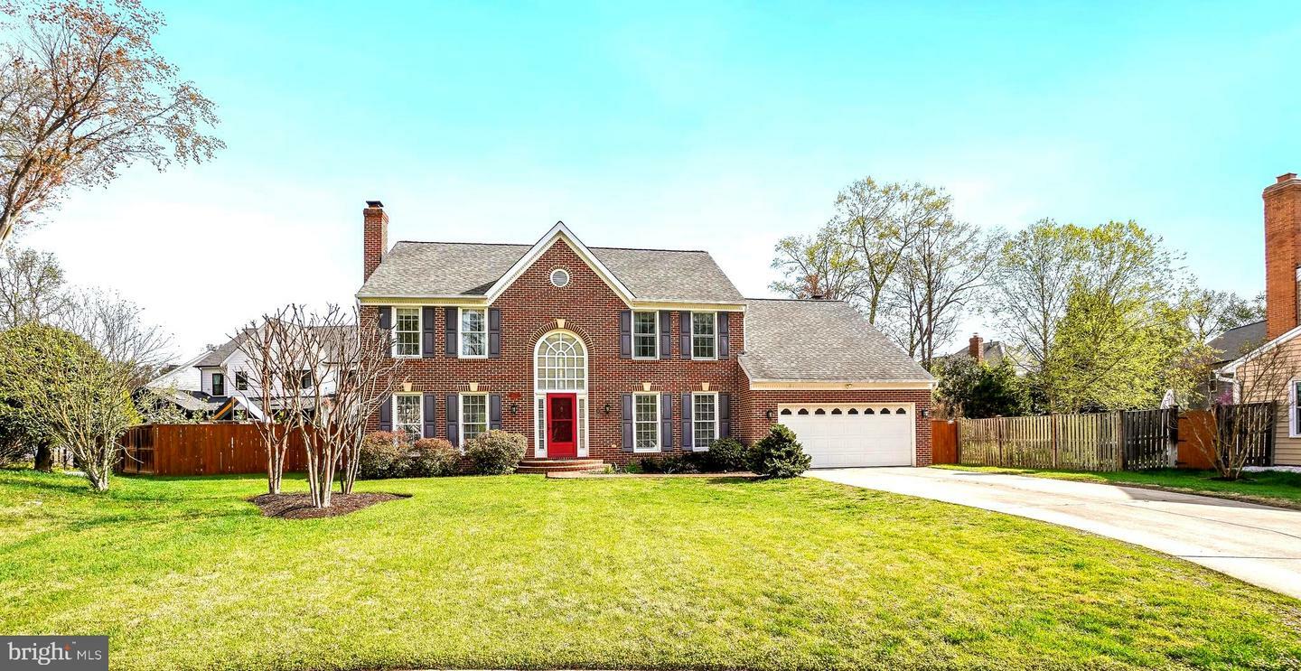 Property Photo: 8212 Collingwood Court VA 22308