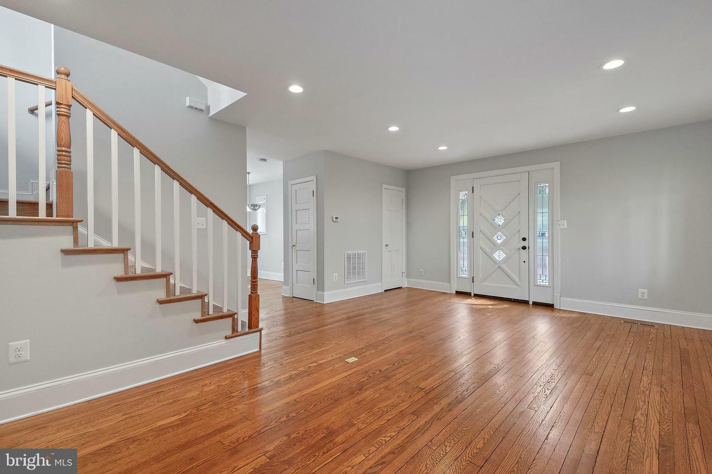 Property Photo: 4017 22nd Street N VA 22207