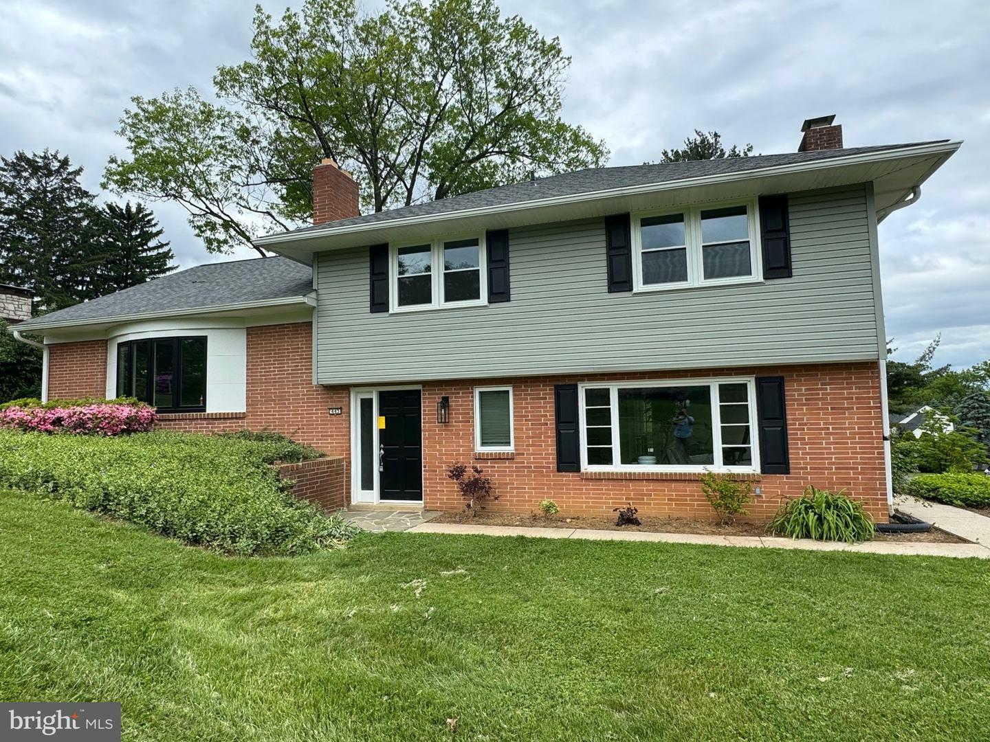 Property Photo: 443 Ruth Ridge Drive PA 17601