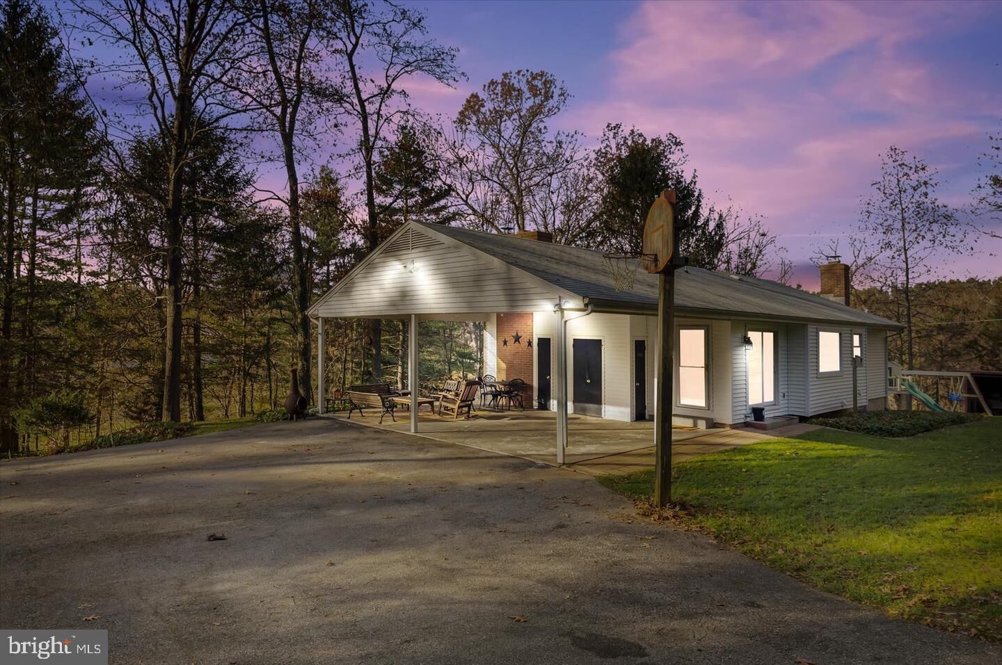 Property Photo:  14629 Hanover Pike  MD 21155 