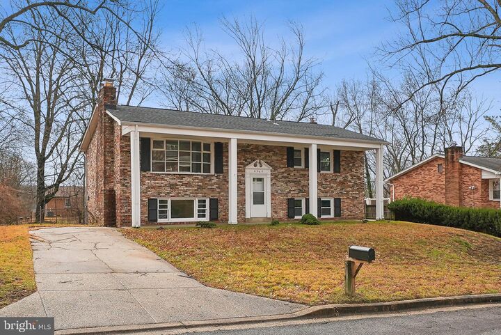 Property Photo: 6205 Brooke Jane Drive MD 20735