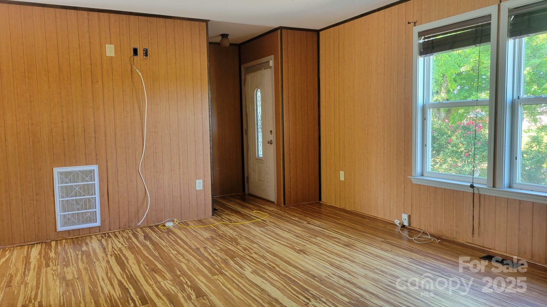 Property Photo: 2614 Reepsville Road NC 28092