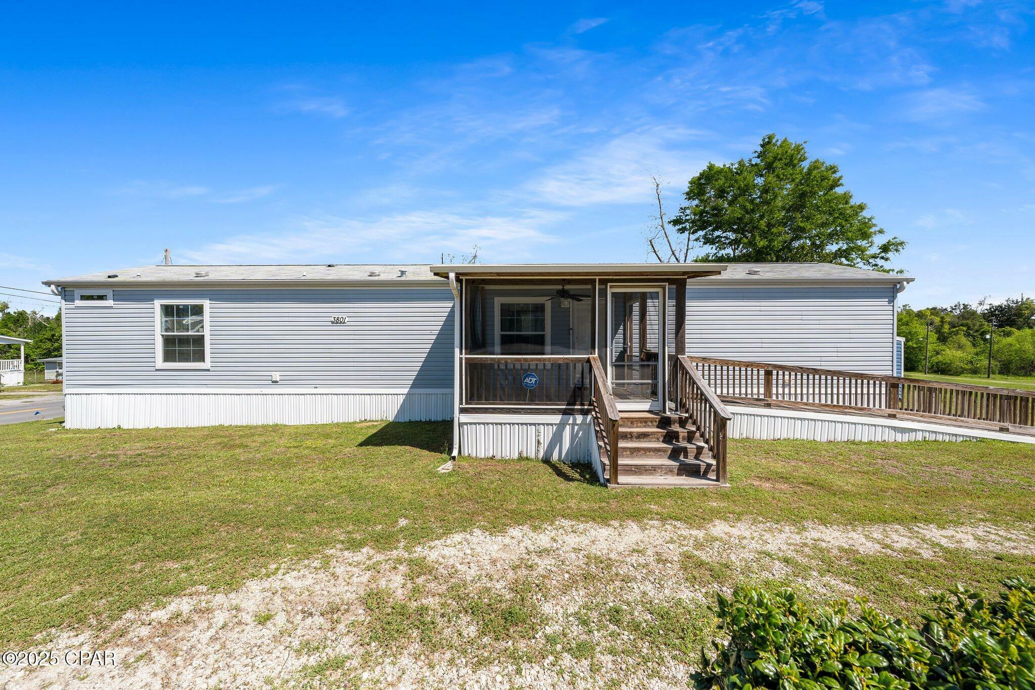 Property Photo: 3801 E 1st Court FL 32401