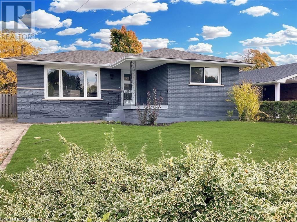 Property Photo: 89 Greeningdon Drive ON L9A 3A8
