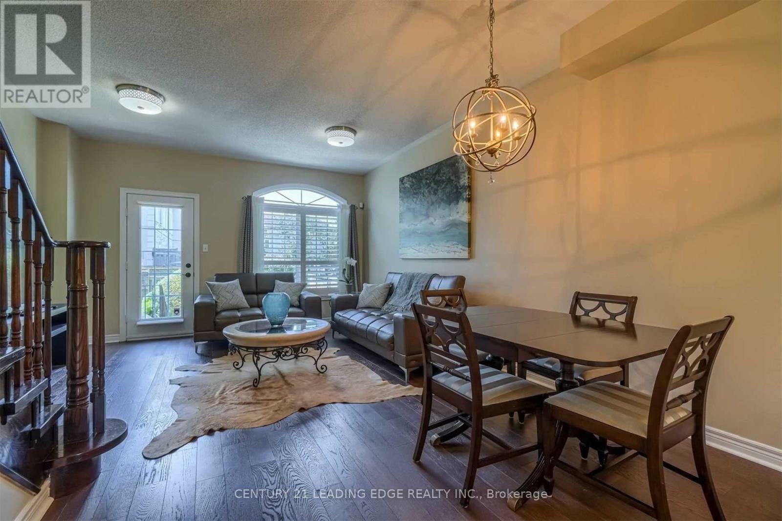 Property Photo: 29 Benson Avenue 29 ON L4C 4E5