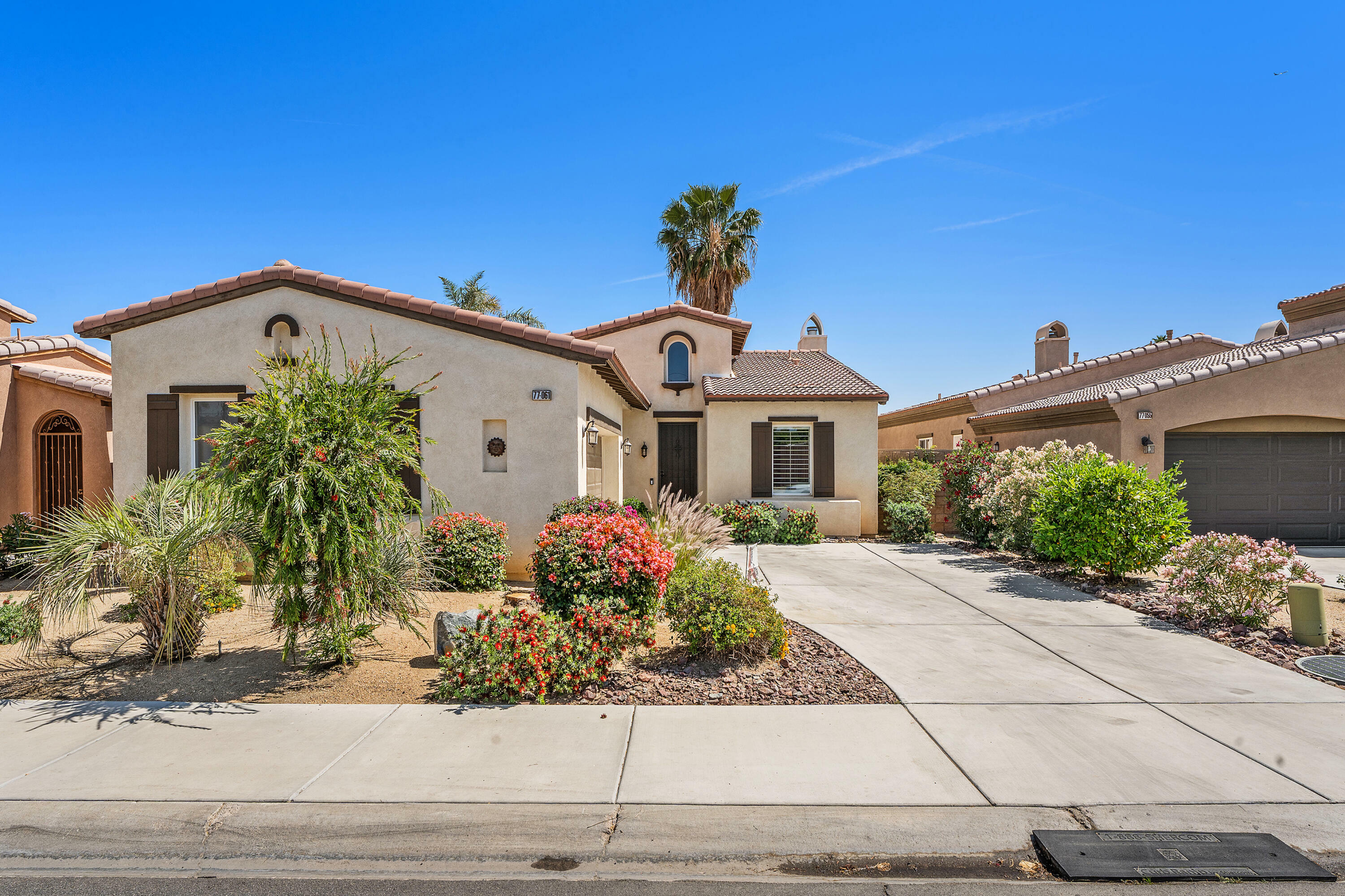 Property Photo: 77061 New York Avenue CA 92211