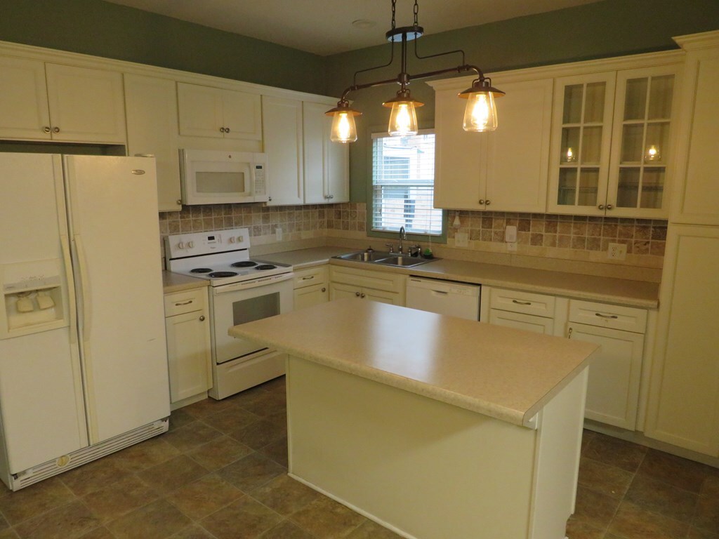 Property Photo: 309 Third Street KY 41240