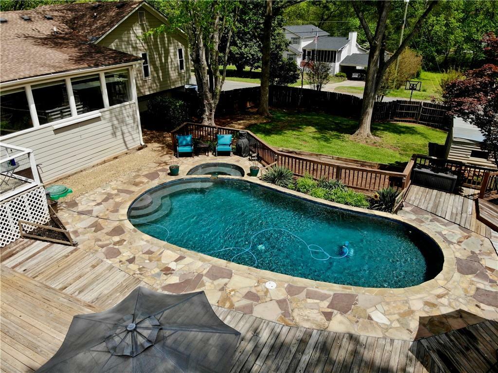 Property Photo: 1643 Cumberland Trace GA 30102