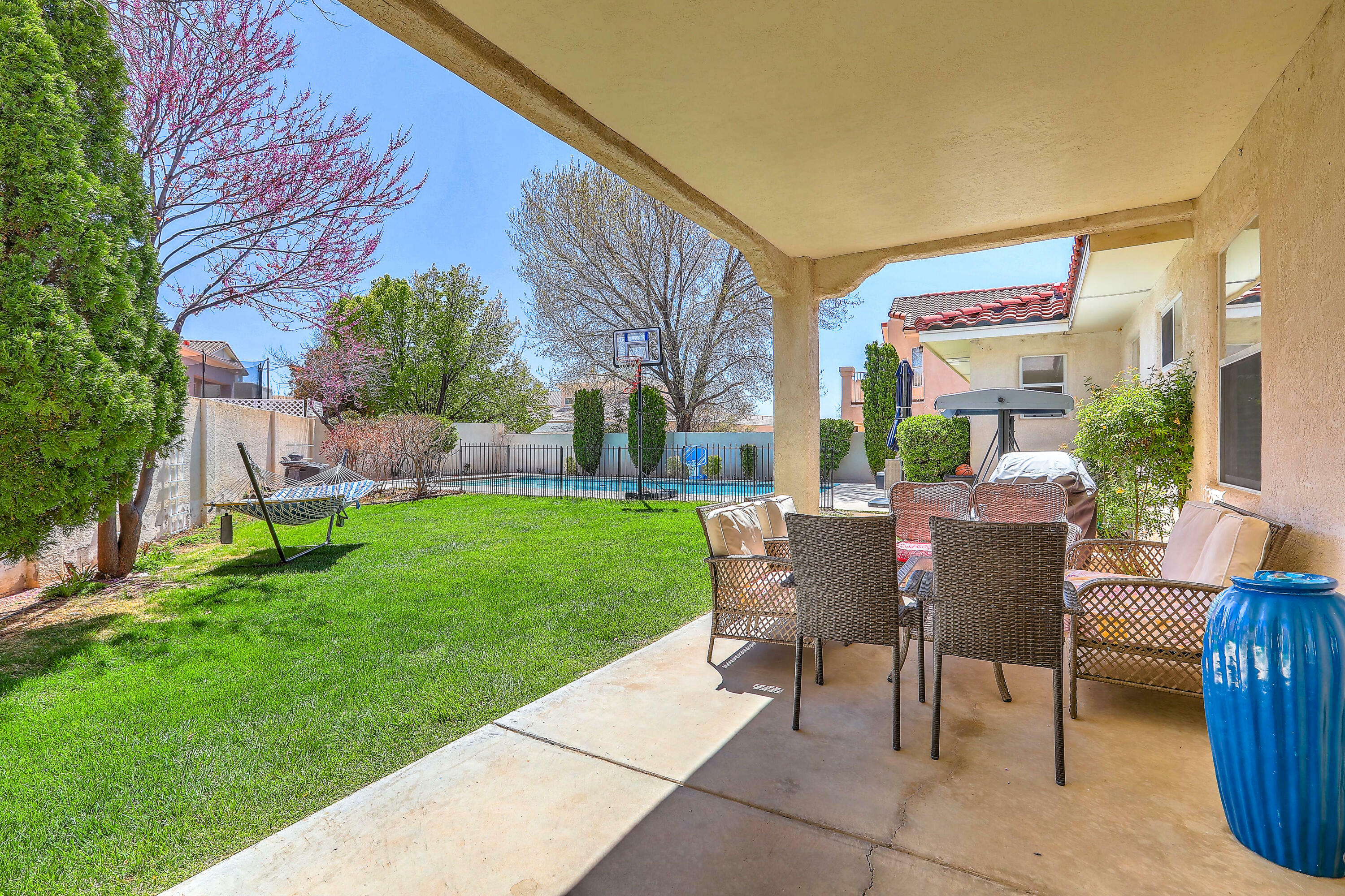 Property Photo: 9216 Calistoga Avenue NE NM 87122