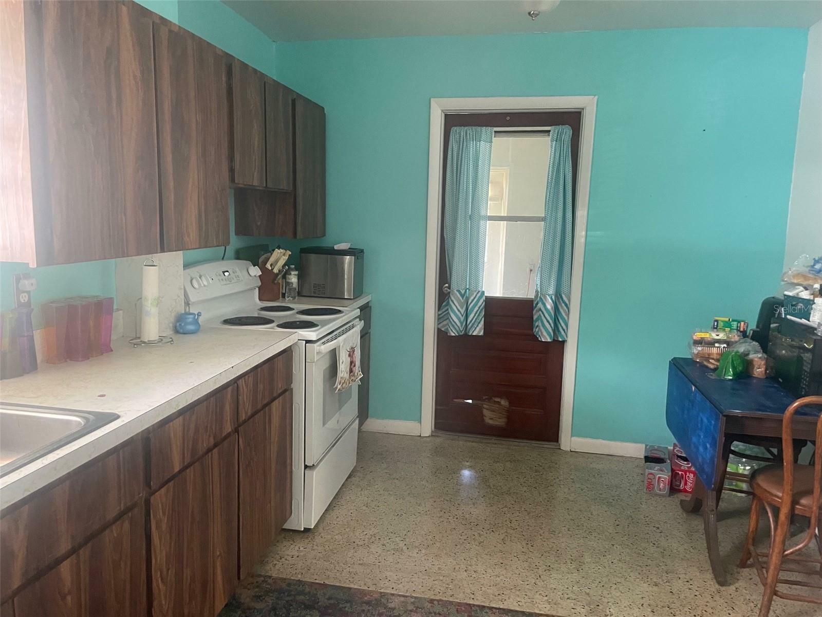 Property Photo: 2175 20th Avenue SW FL 33774