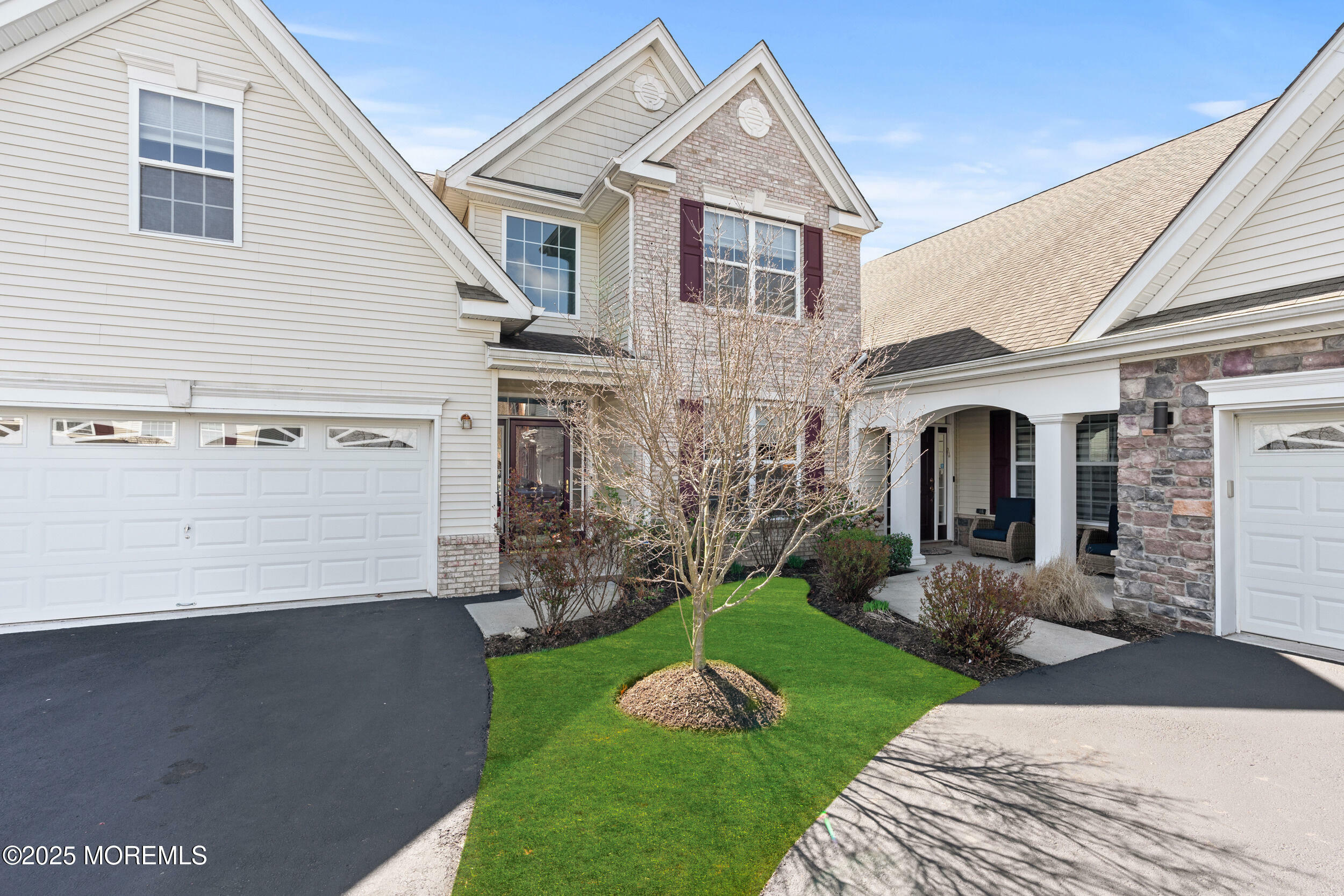 31 McGowan Court 3240  Old Bridge NJ 08857 photo