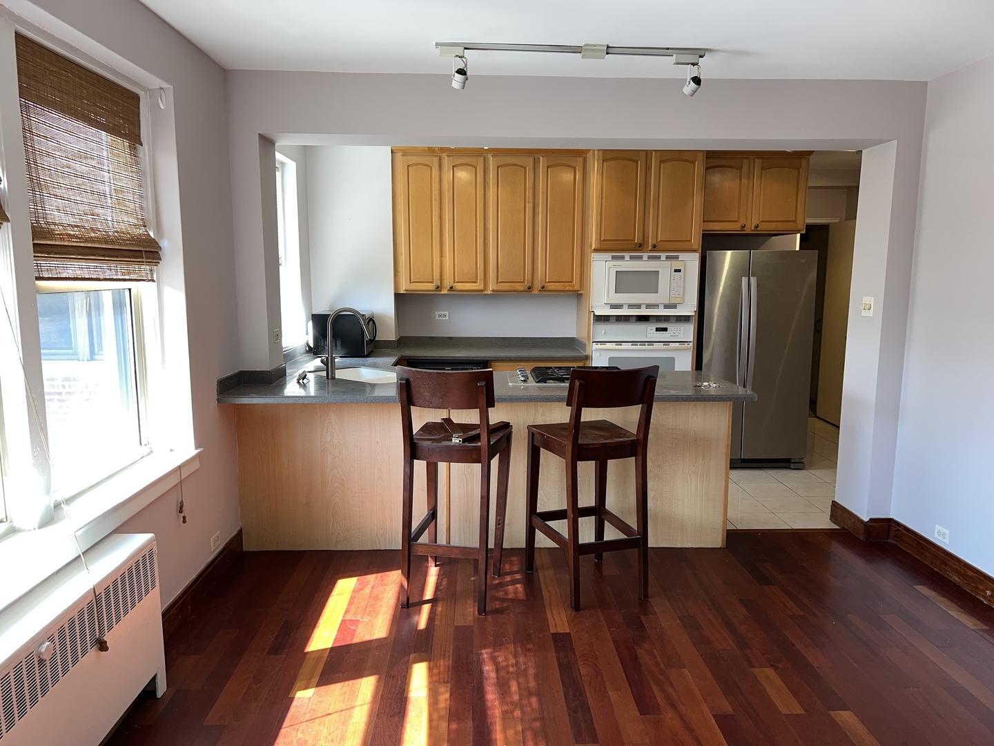 Property Photo: 4900 N Marine Drive 505 IL 60640