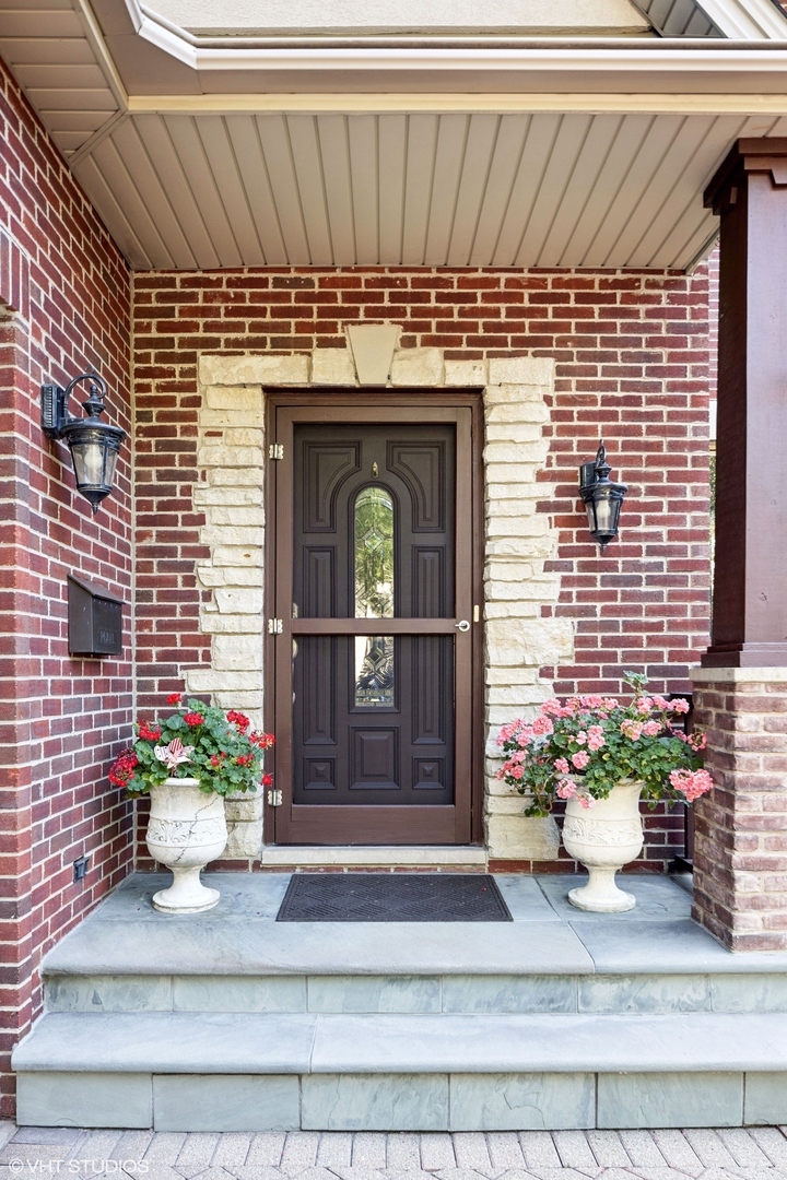 Property Photo: 229 9th Avenue IL 60525