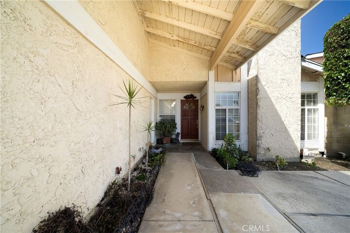 Property Photo: 8421 Sandalwood Circle CA 92683