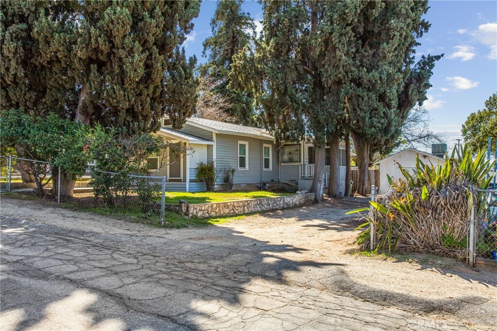 Property Photo: 35155 Avenue C CA 92399