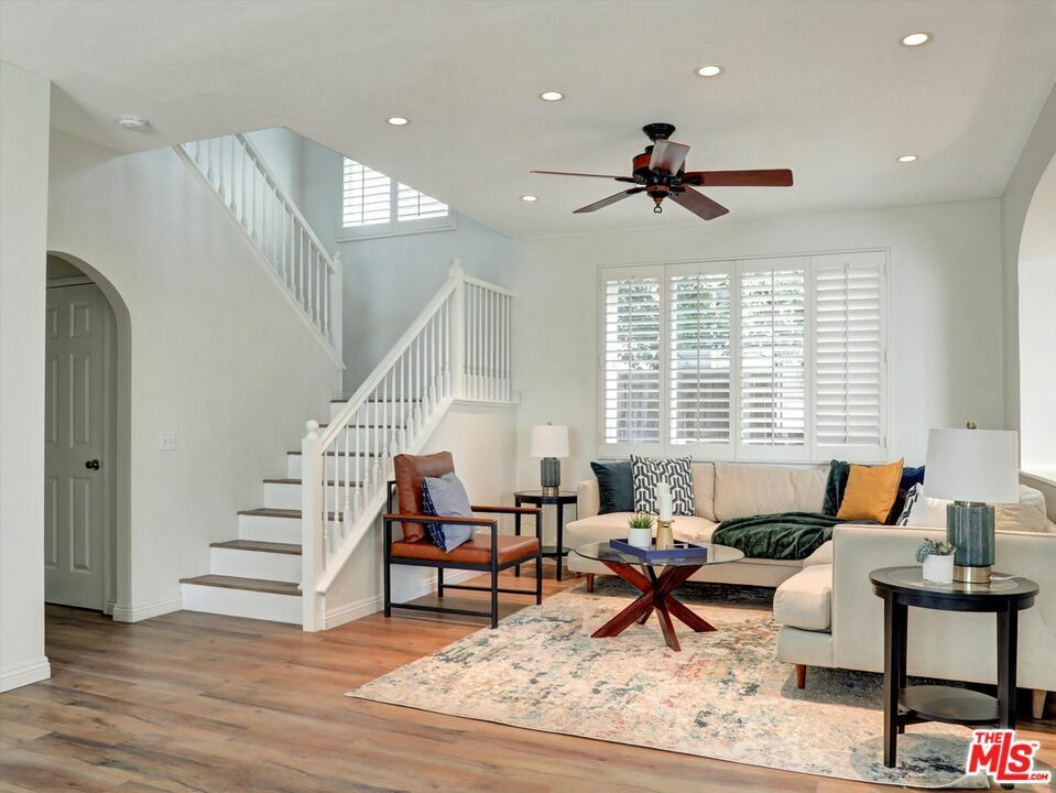 Property Photo: 971 S Brianna Way CA 92808